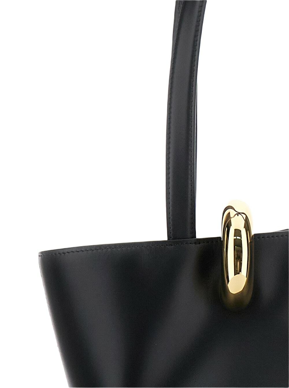 Jacquemus le Bambola Moyen Black Shoulder Bag With Front Metal Ring Closure And Embossed Logo Lettering On The Front In Leather Woman
