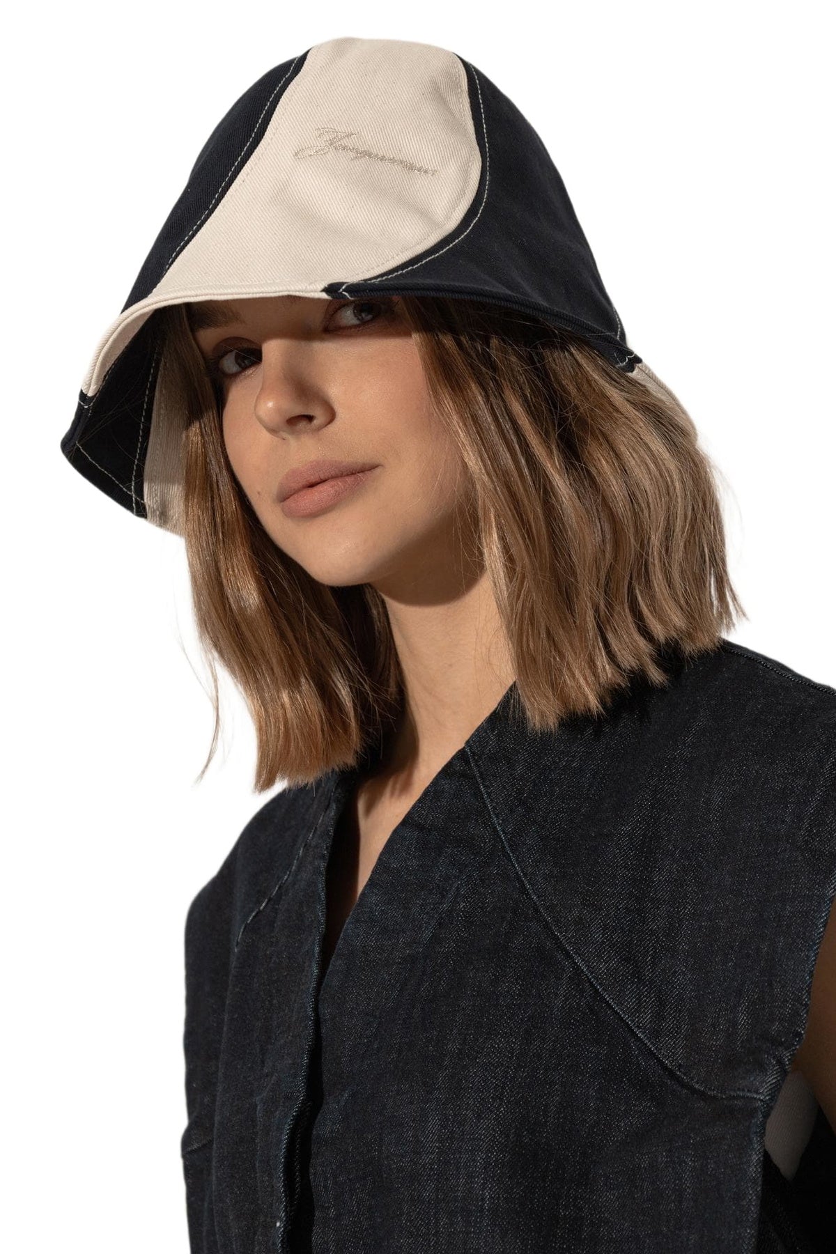 Jacquemus Hat With Logo