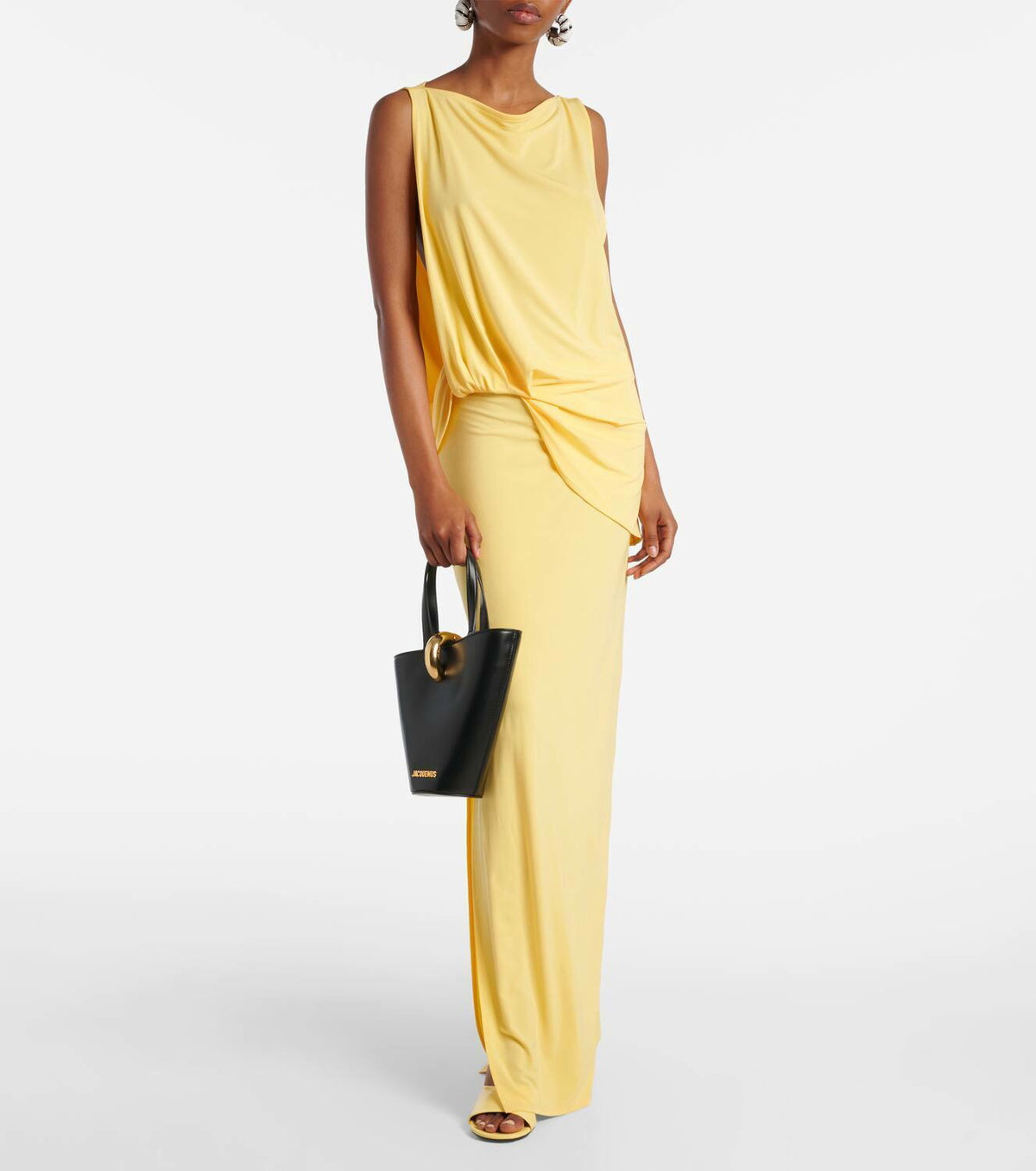 Jacquemus Bambola Small leather bucket bag